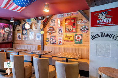 Fonds de commerce - Magasins - 127 m²