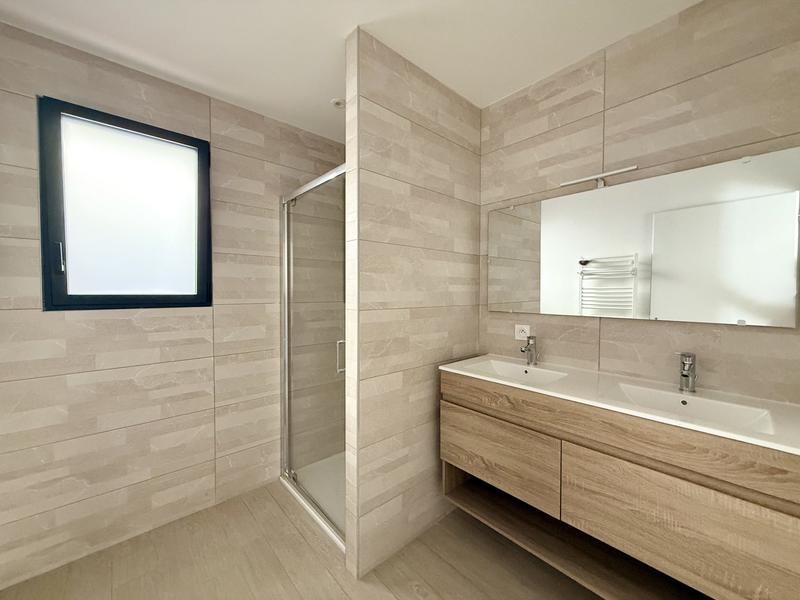 Maison - 86 m² - 4 pièces