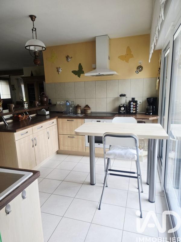 Maison - 81 m² - 5 pièces