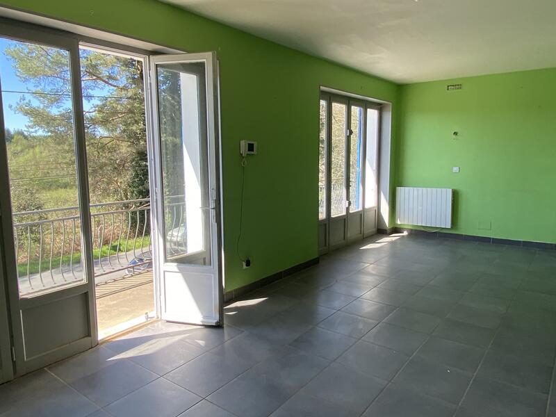 Maison - 137 m² - 7 pièces