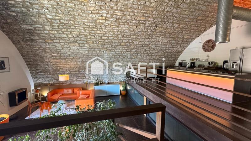 Loft - 177 m² - 5 pièces