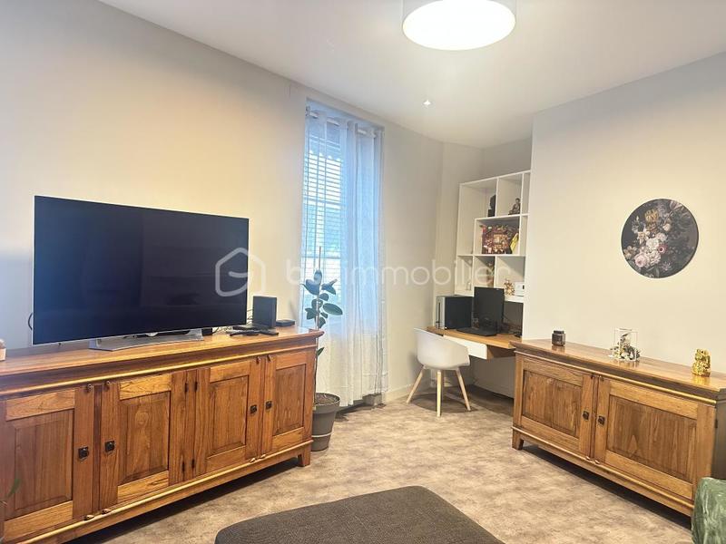 Maison de ville - 290 m² - 7 pièces