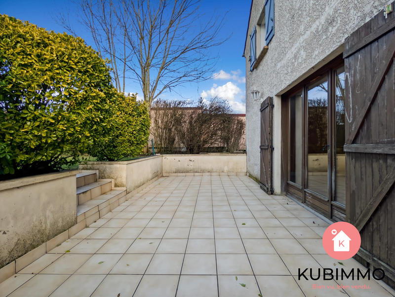 Maison - 133 m² - 6 pièces