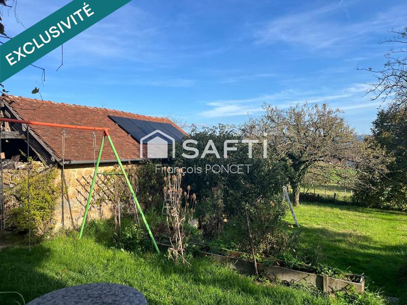 Maison - 250 m² - 12 pièces