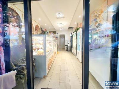 Local commercial - 110 m²