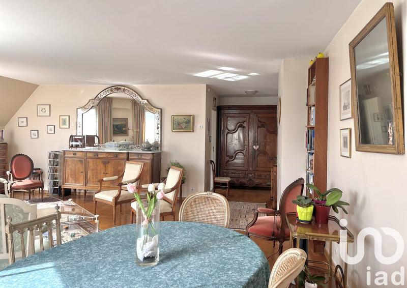 Appartement - 111 m² - 4 pièces