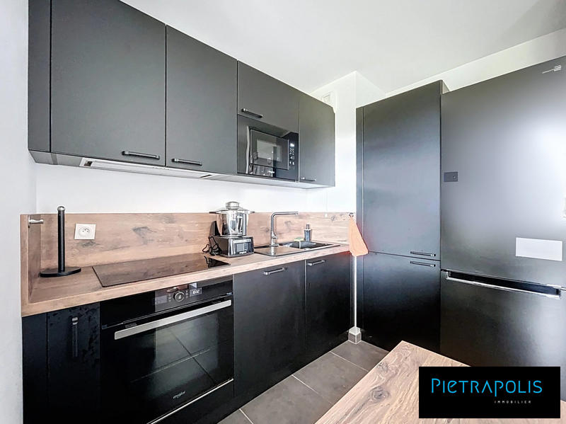 Appartement - 70 m² - 3 pièces