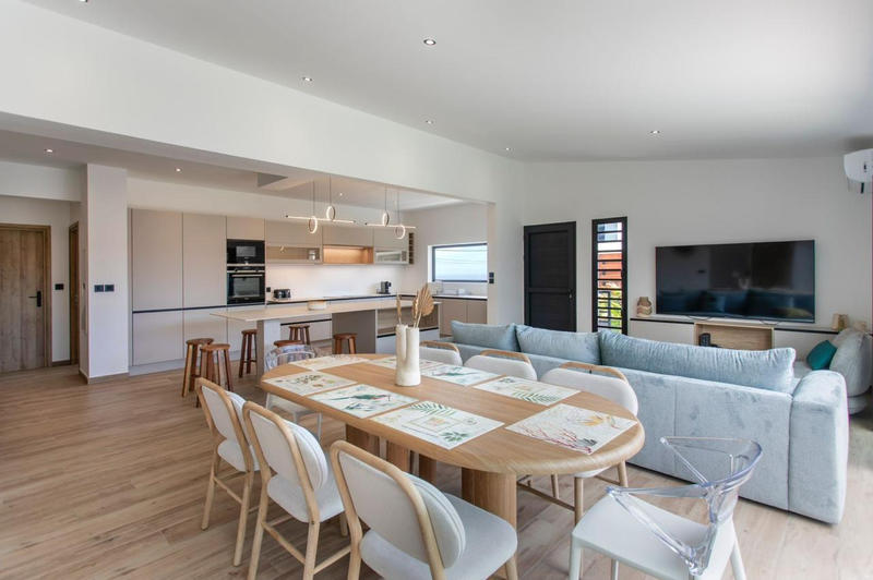 Maison - 135 m² - 5 pièces