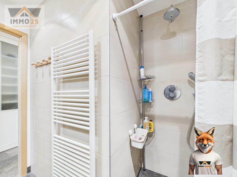 Appartement - 80 m² - 4 pièces