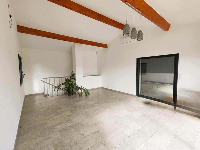 Maison - 107 m² - 5 pièces