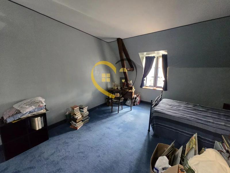 Maison - 159 m² - 7 pièces