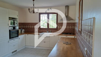 Maison - 190 m² - 7 pièces