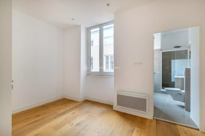 Appartement - 81 m² - 4 pièces