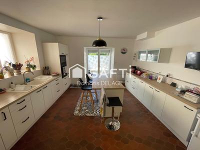 Maison - 131 m² - 6 pièces