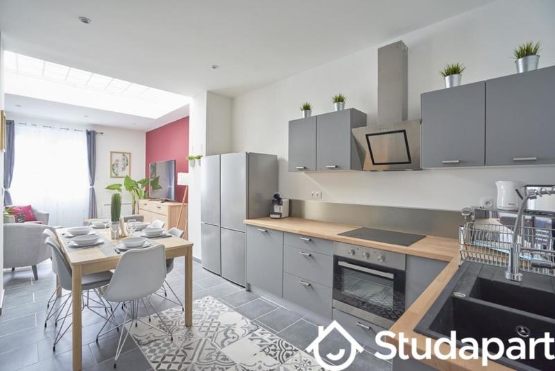 Chambre - 13 m² - 1 pièce