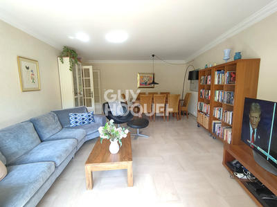 Appartement - 75 m² - 3 pièces