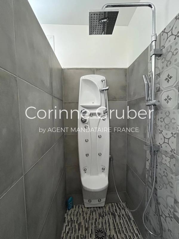 Appartement - 133 m² - 7 pièces