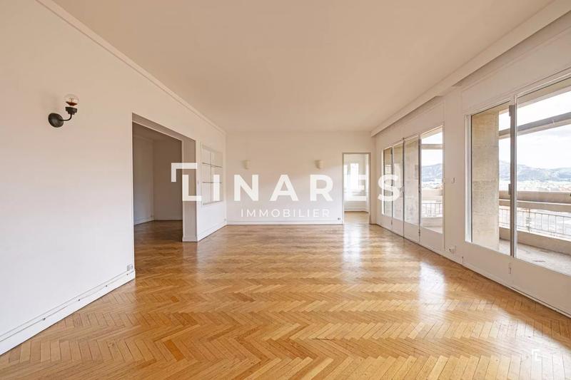 Appartement - 163 m² - 5 pièces