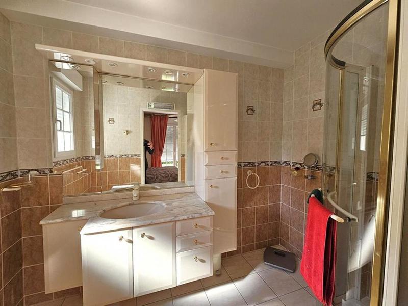 Maison - 121 m² - 5 pièces