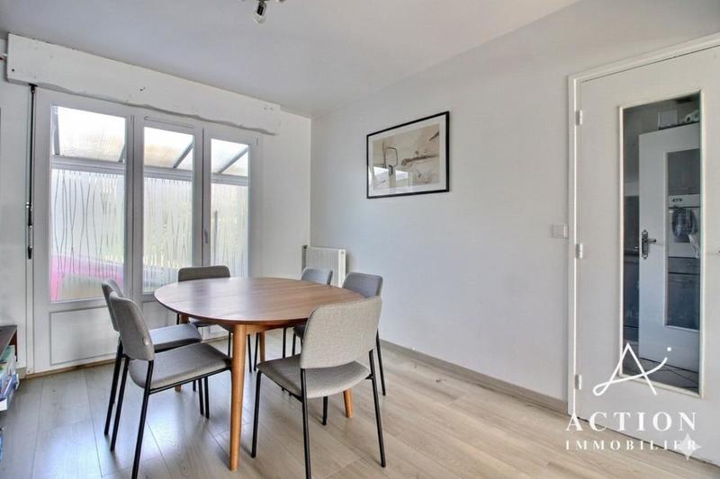 Maison - 91 m² - 4 pièces