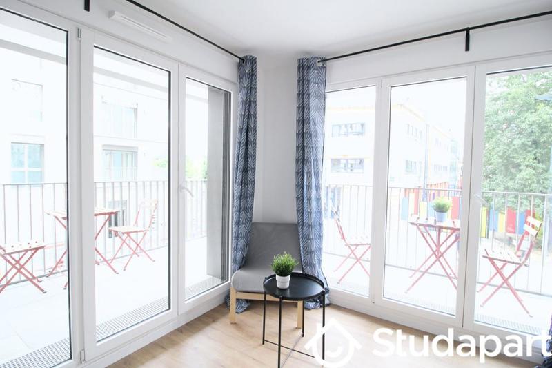 Chambre - 12 m² - 1 pièce