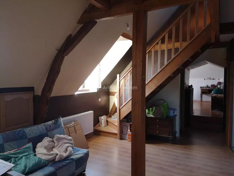 Maison - 220 m² - 9 pièces