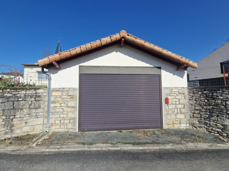 Maison - 96 m² - 4 pièces