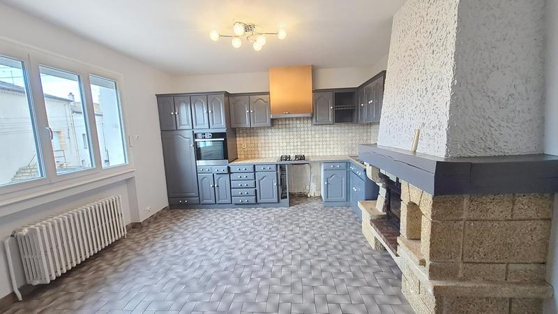 Maison - 140 m² - 6 pièces