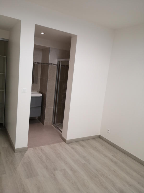 Appartement - 102 m² - 4 pièces