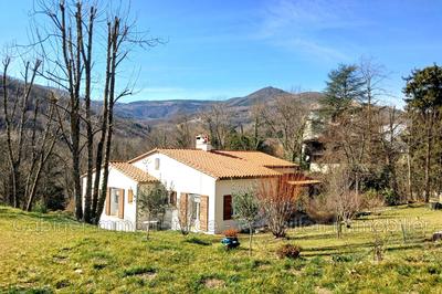 Villa - 130 m² - 4 pièces