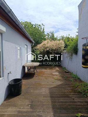 Maison - 150 m² - 9 pièces