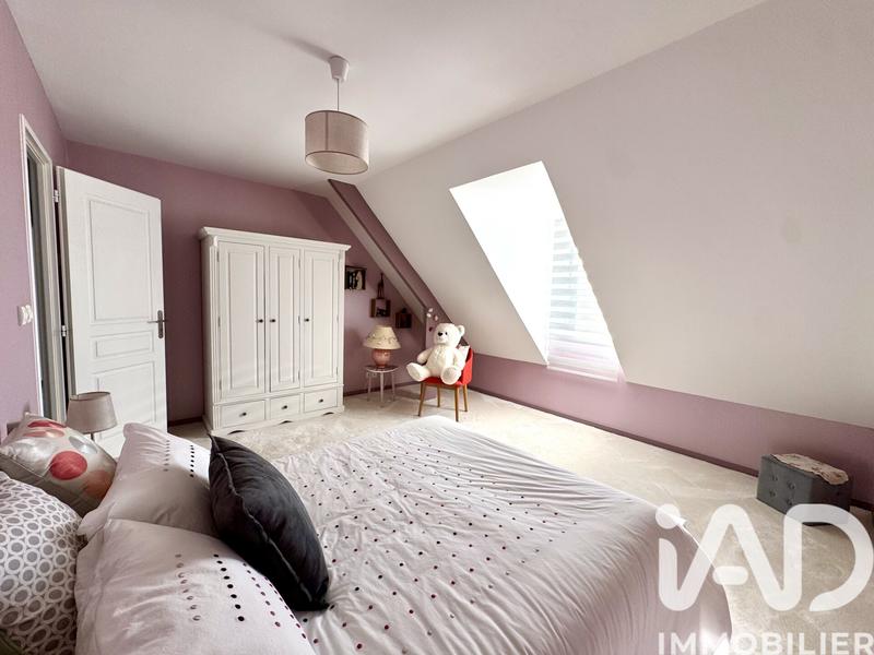 Maison - 210 m² - 7 pièces