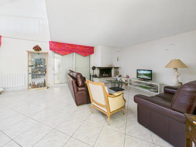 Maison - 148 m² - 4 pièces