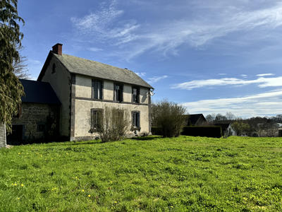 Maison - 170 m² - 7 pièces