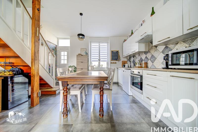 Maison - 82 m² - 4 pièces