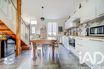 Maison - 82 m² - 4 pièces