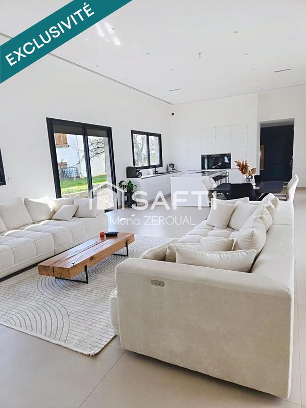 Maison - 160 m² - 5 pièces