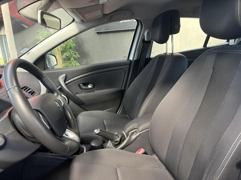 Renault Mégane 1.5 dCi 110 Ch Dynamique - Garantie 6 Mois