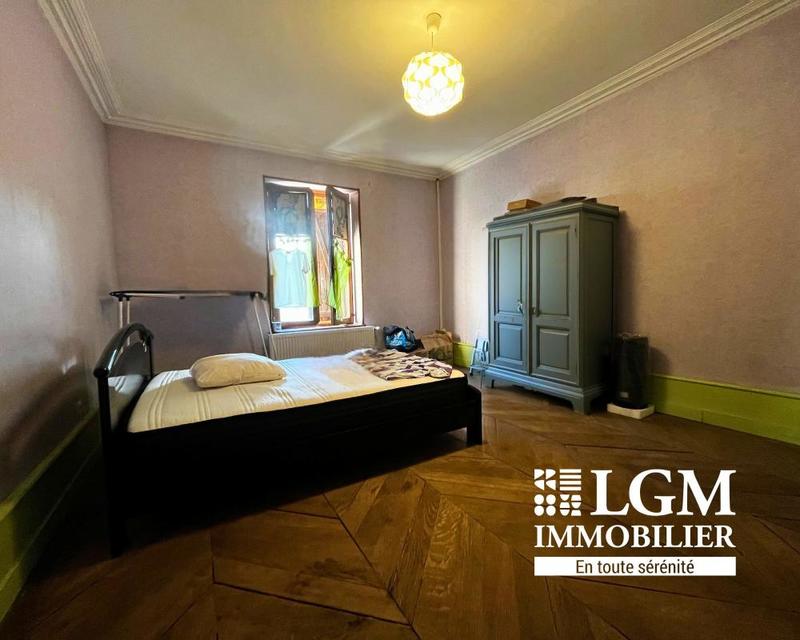 Immeuble - 104 m² - 4 pièces