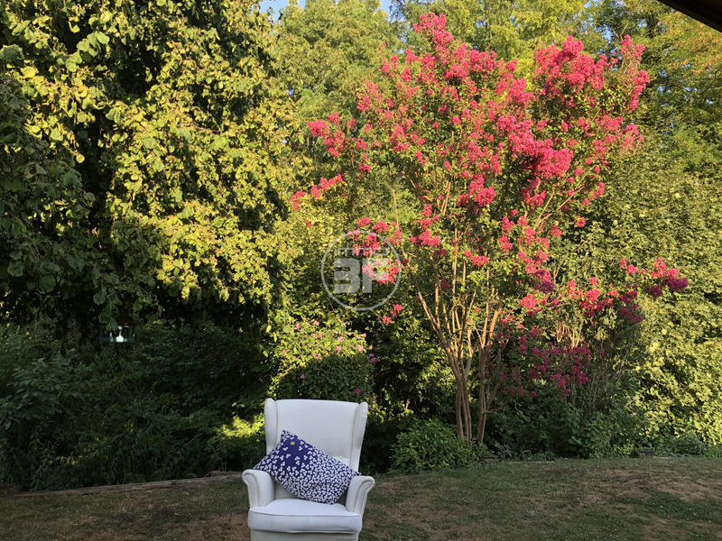 Maison - 240 m² - 5 pièces