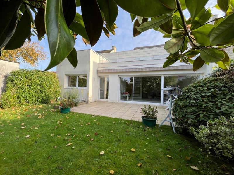 Maison d'architecte - 168 m² - 5 pièces