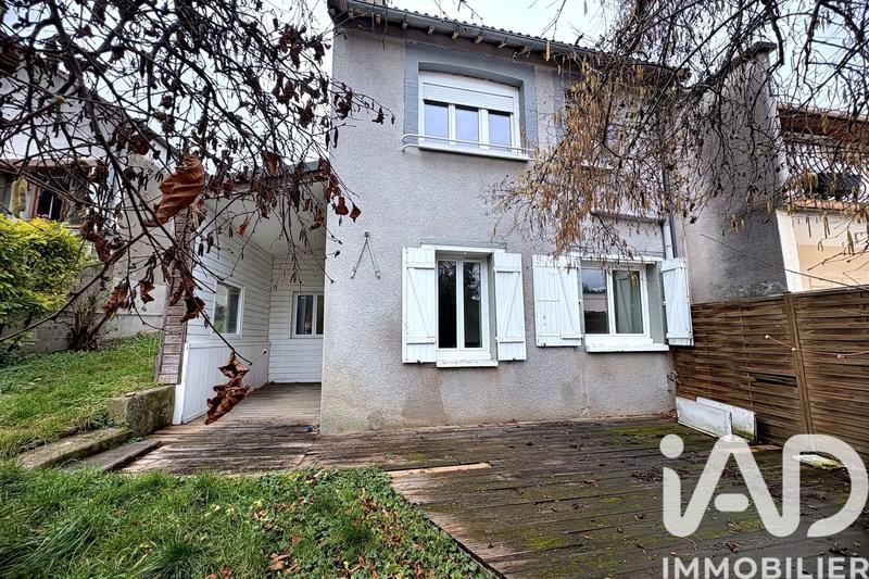 Maison de village - 74 m² - 4 pièces