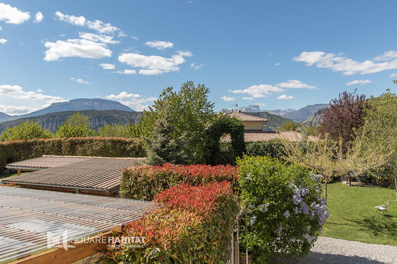 Maison - 550 m² - 15 pièces