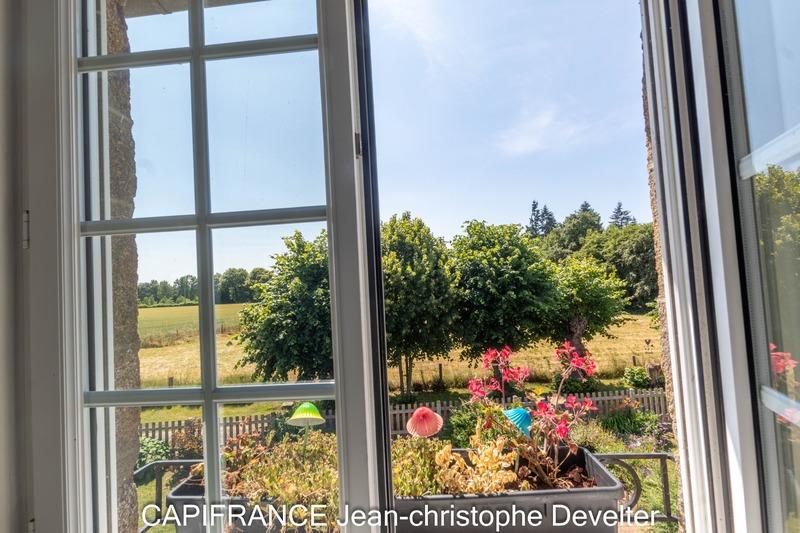 Propriété - 187 m² - 8 pièces