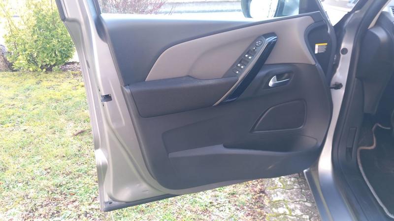 Citroën C4 Picasso II 1.2 PureTech 130 Feel - Première main Entretien constructeur