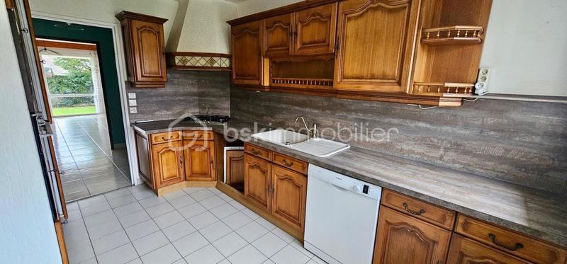 Appartement - 94 m² - 5 pièces