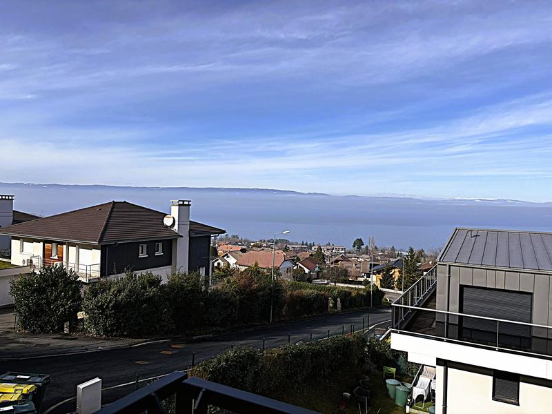 Appartement - 93 m² - 4 pièces