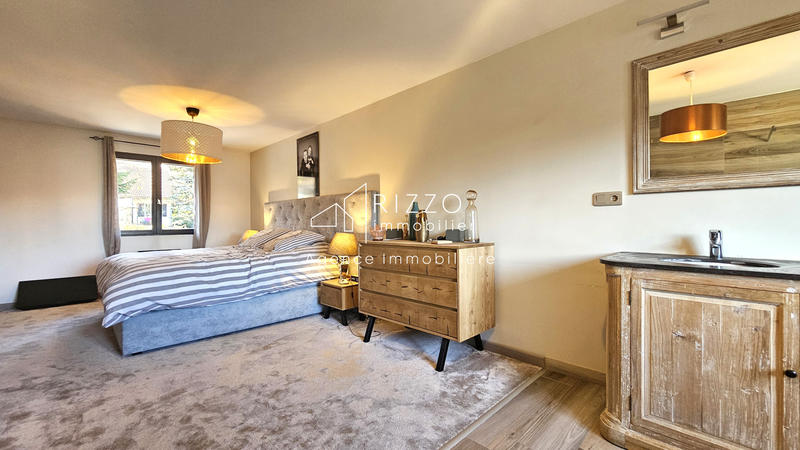 Maison - 127 m² - 5 pièces