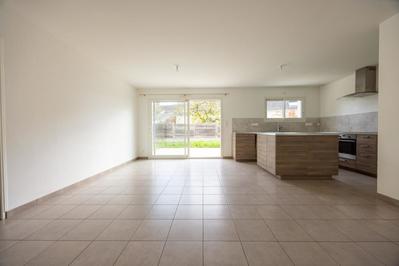 Maison - 92 m² - 4 pièces