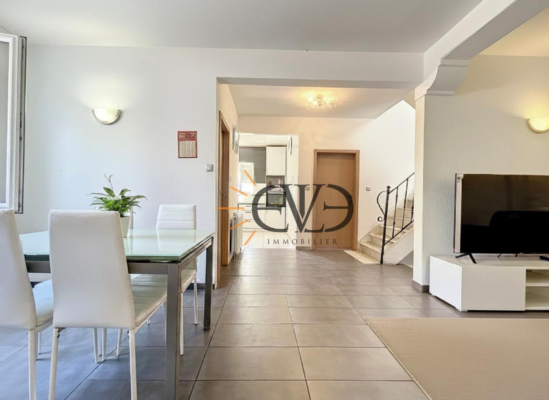 Maison - 91 m² - 6 pièces